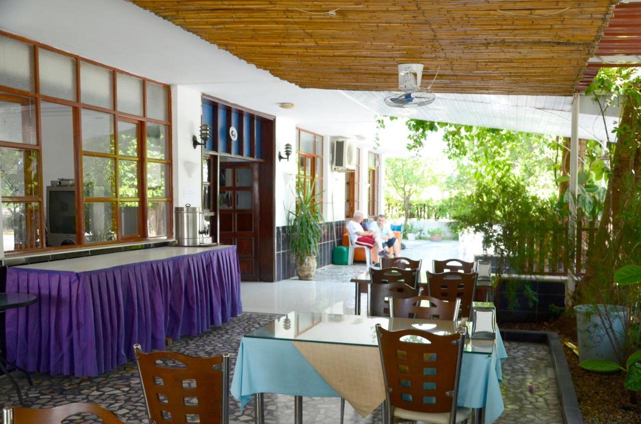 Cemre Otel Анталья Экстерьер фото